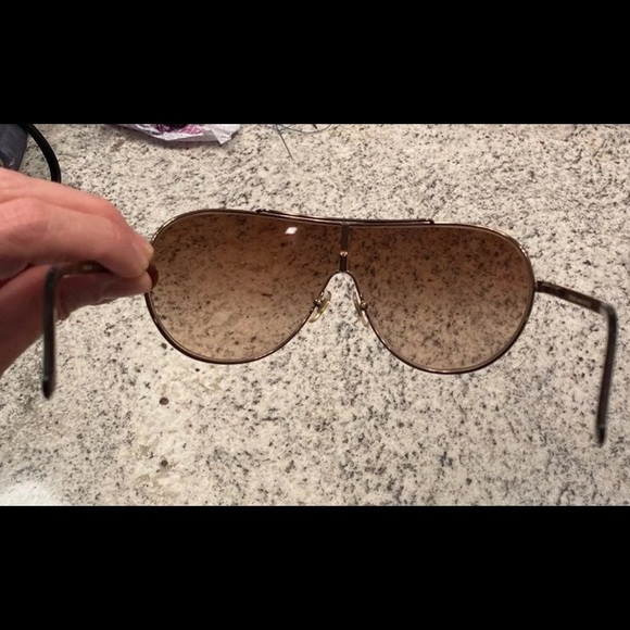 Versace Sunglasses - Picture 3 of 6